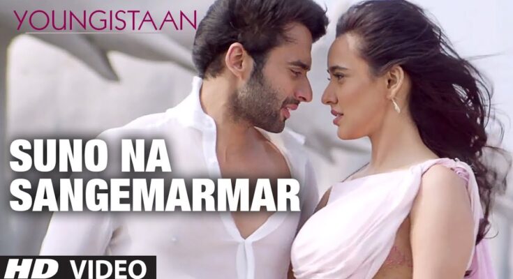 Suno Na Sangemarmar Is A Song By Arijit Singh.Lyrics Are Penned By Kausar Munir While Music Is Produced By Jeet Gannguli. Official Music Video Is Released On Official Channel.