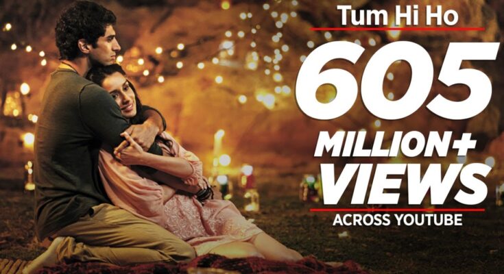 Tum hi ho Is A Song By Arijit Singh. Lyrics Are Penned By Mithoon Faruk While Music Is Produced By Mithoon Faruk. Official Music Video Is Released On Official Channel.