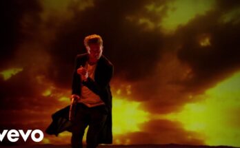 Love Runs Out Is A Song By OneRepublic. Lyrics Are Penned By Ryan TedderBrent KutzleDrew BrownNoel Zancanella While Music Is Produced By Ryan Tedder. Official Music Video Is Released On Official Channel.